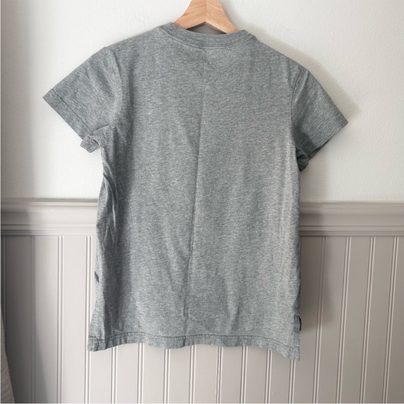 Nike Gray Short Sleeve Tee with Pink and Black Accents Size large Girls - Picture 4 of 4